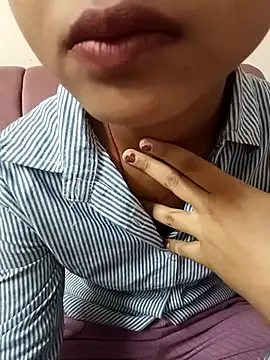 ritika gupta02 online show from April 2026 07:09:02 PM