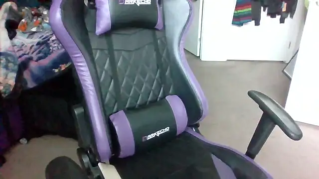 Snapshot of StaRellA___SaXxXton chatting on September 2025 01:31:02 PM StaRellA SaXxXton online show from September 2025 01:31:02 PM