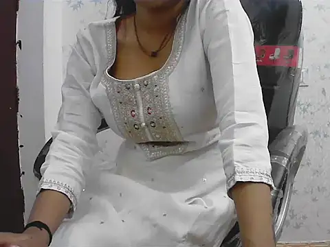 Snapshot of ragini_bby chatting on March 2026 07:17:01 AM ragini bby online show from March 2026 07:17:01 AM