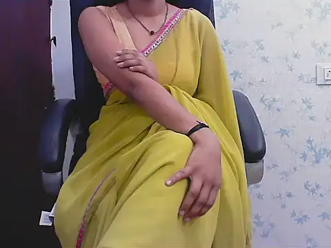 Snapshot of ragini_bby chatting on March 2026 03:31:02 AM ragini bby online show from March 2026 03:31:02 AM
