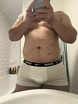 bigmillz32 online show from March 2026 12:56:01 AM
