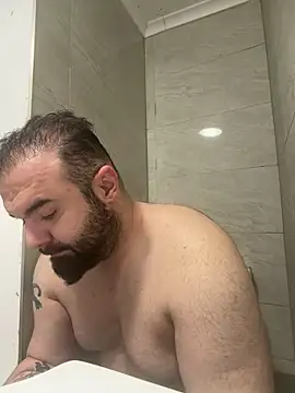 bigmillz32 online show from March 2026 12:32:01 AM