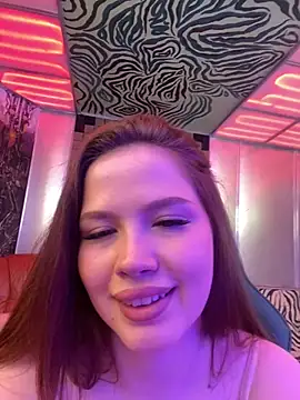 Snapshot of MarryMilash chatting on June 2026 07:30:01 AM MarryMilash online show from June 2026 07:30:01 AM