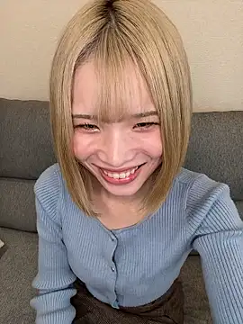 Snapshot of una2001 chatting on April 2026 01:29:02 AM una2001 online show from April 2026 01:29:02 AM