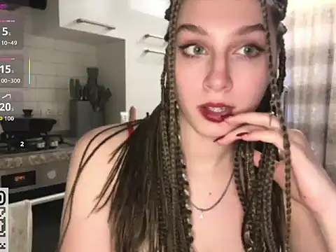 Olivia 132 online show from April 2026 03:46:01 PM