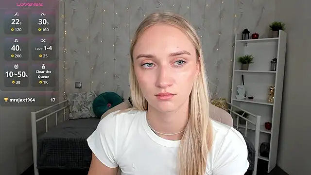 Snapshot of Sofiaa_Adams chatting on March 2026 05:43:01 AM Sofiaa Adams online show from March 2026 05:43:01 AM