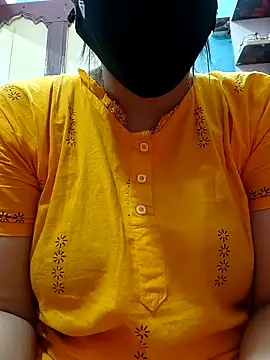 Snapshot of tulidas96778 chatting on April 2026 02:51:02 AM tulidas96778 online show from April 2026 02:51:02 AM