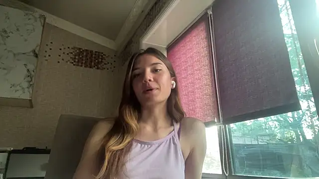 Lili Kilian online show from April 2026 01:17:02 PM