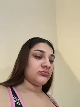 treasurebabii online show from June 2026 07:59:02 PM