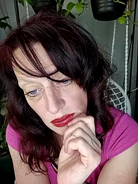 PurpleBunnyxo online show from May 2026 04:21:02 PM