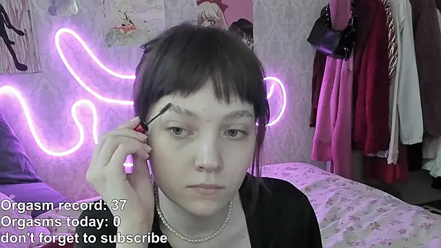 RileyNymph online show from May 2026 03:11:02 AM