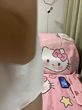 Snapshot of tiantian_niu chatting on April 2026 02:43:01 PM tiantian niu online show from April 2026 02:43:01 PM