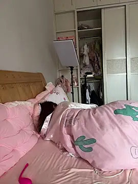 Snapshot of tiantian_niu chatting on April 2026 06:20:02 AM tiantian niu online show from April 2026 06:20:02 AM