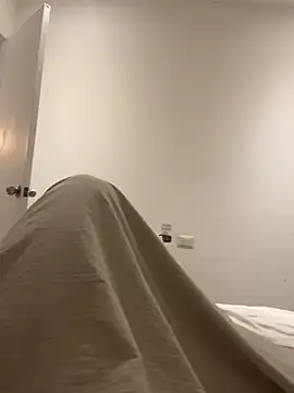 alej2x4 online show from April 2026 03:57:02 AM