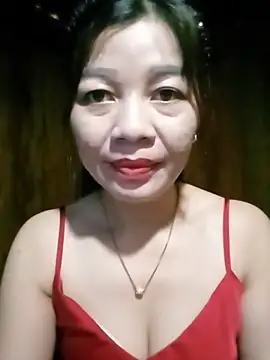 Yiyi102300 online show from June 2026 11:32:02 PM
