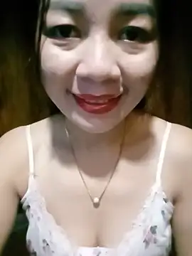 Yiyi102300 online show from June 2026 11:30:01 AM