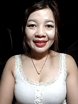 Snapshot of Yiyi102300 chatting on April 2026 12:56:02 PM Yiyi102300 online show from April 2026 12:56:02 PM