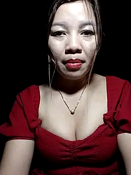 Snapshot of Yiyi102300 chatting on March 2026 12:38:01 PM Yiyi102300 online show from March 2026 12:38:01 PM