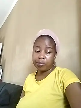 Prettylicou online show from April 2026 10:22:01 AM