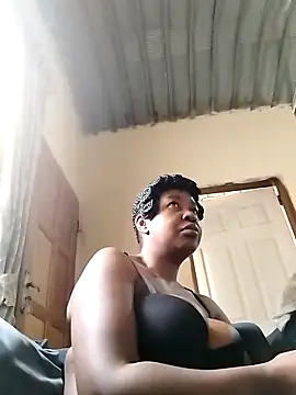 Prettylicou online show from May 2026 11:04:02 AM