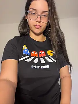 MiaMillers28 online show from April 2026 06:59:01 AM