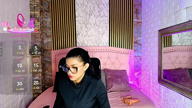 AishaCambell  online show from April 2026 09:56:02 AM