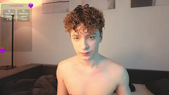 Angel Crave online show from April 2026 08:04:02 PM