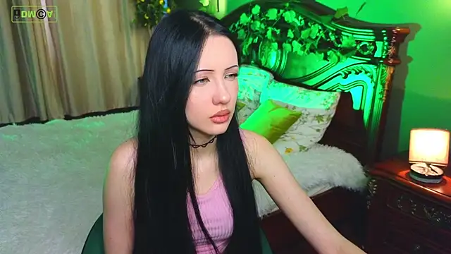 Tori Blaze online show from April 2026 12:43:01 PM