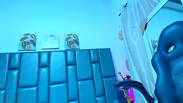 PamelaRosse07 online show from April 2026 01:18:02 PM