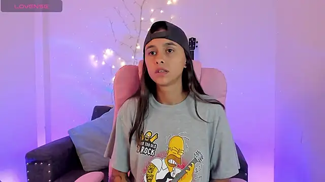 owenfoxx online show from April 2026 03:24:02 PM