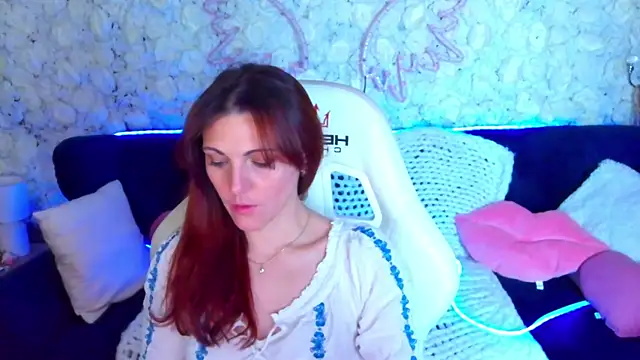 FireFoxxxxxy online show from April 2026 05:01:02 AM