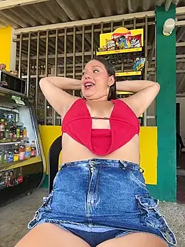 Snapshot of Naughty-Samanta- chatting on June 2026 01:43:02 PM Naughty-Samanta- online show from June 2026 01:43:02 PM