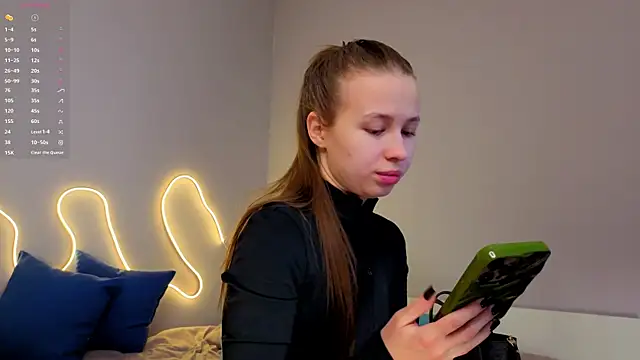 Emma dream  online show from March 2026 05:08:01 AM
