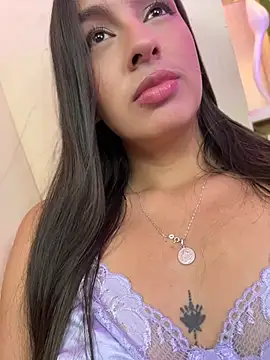 AliciaRoux online show from July 2026 06:07:02 PM
