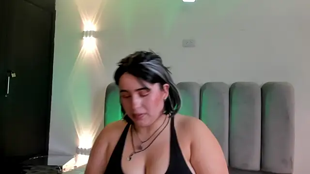JeanneWilliams online show from April 2026 12:53:01 PM