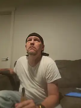 yourMasterisBored online show from April 2026 01:29:02 PM