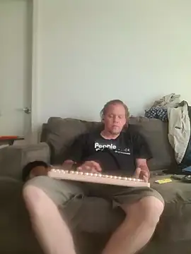 yourMasterisBored online show from May 2026 02:11:02 PM
