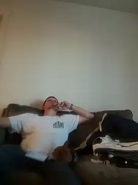 yourMasterisBored online show from May 2026 01:38:01 AM
