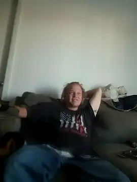 yourMasterisBored online show from May 2026 12:36:02 AM