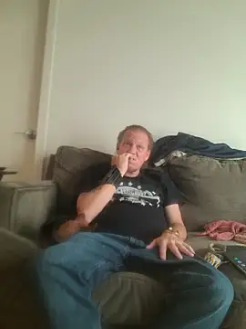 yourMasterisBored online show from May 2026 02:02:02 PM