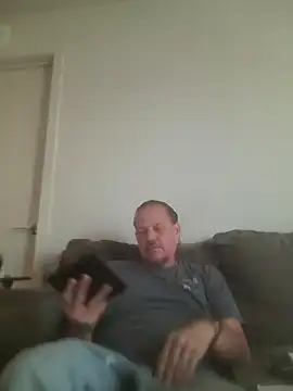 yourMasterisBored online show from March 2026 02:41:01 PM