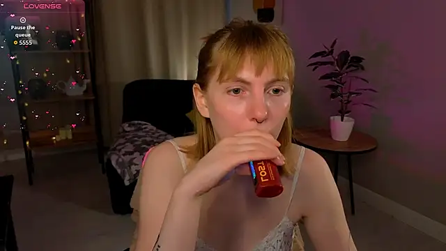 susie miu online show from March 2026 06:13:02 AM