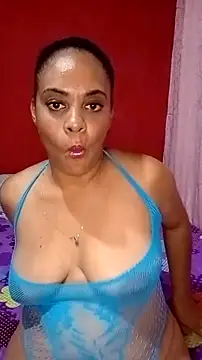 catalin6900 online show from April 2026 01:32:02 AM