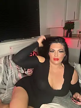 Snapshot of Laurenlaceyx chatting on March 2026 10:54:01 PM Laurenlaceyx online show from March 2026 10:54:01 PM