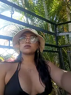 Alejitha-23 online show from April 2026 09:32:02 PM