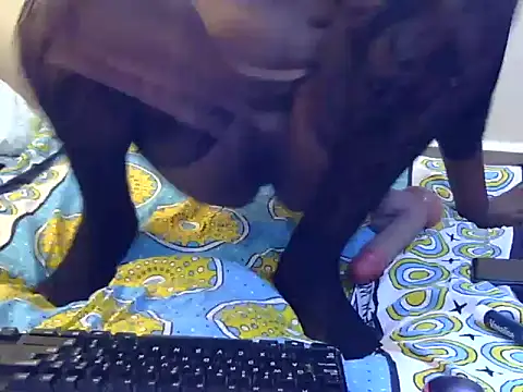 Snapshot of Rhofhi12 chatting on May 2026 04:31:02 AM Rhofhi12 online show from May 2026 04:31:02 AM
