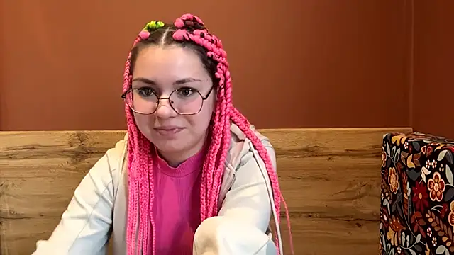 KlairRoms online show from March 2026 04:04:02 AM