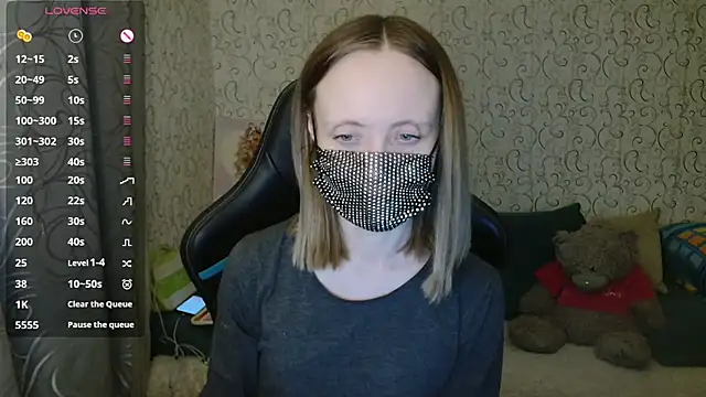 Cleo Sertori  online show from March 2026 04:03:02 PM