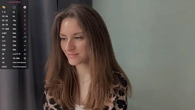 Moonstarisrares online show from April 2026 09:02:01 AM