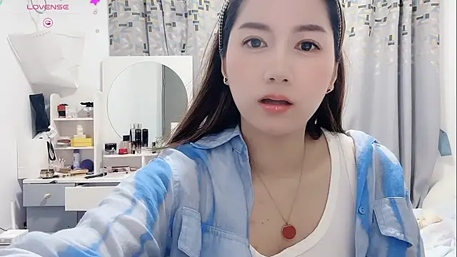 yao-yao-8726 online show from April 2026 05:36:02 PM